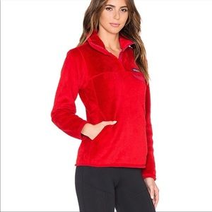 Patagonia red pullover size medium